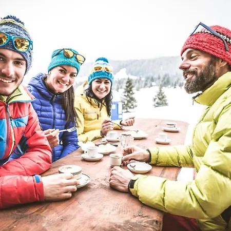 Nyaraló La Fleche 2 - Standing - Jacuzzi Privatif Besse-et-Saint-Anastaise