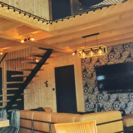 Nyaraló La Fleche 2 - Standing - Jacuzzi Privatif Besse-et-Saint-Anastaise